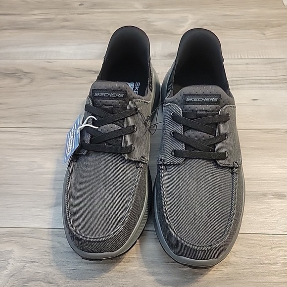 Skechers Hands Free Lace Up Moc Toe Swift Fit Sneakers Shoes Men 10.5 Black  NEW - Picture 1 of 7